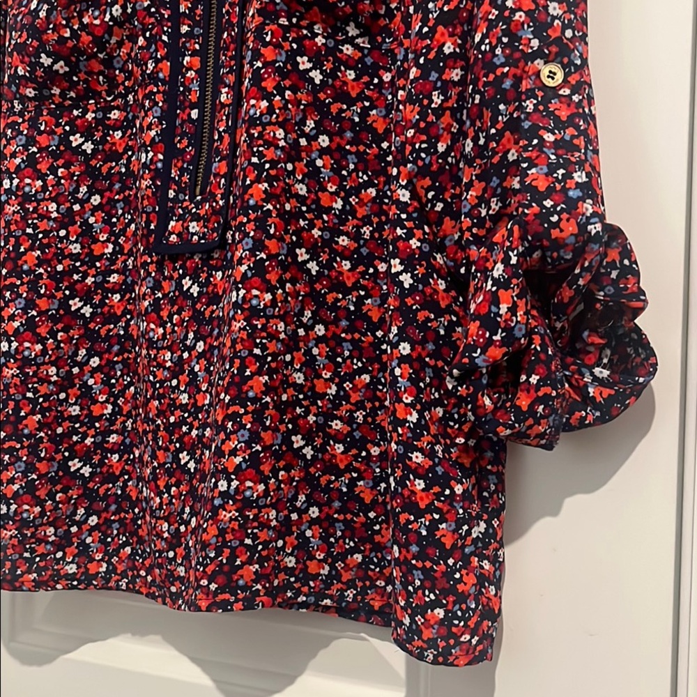 MICHAEL Michael Kors Blue and Red Floral Print 3/4 Sleeve Notched Collar Blouse - Picture 3 of 6